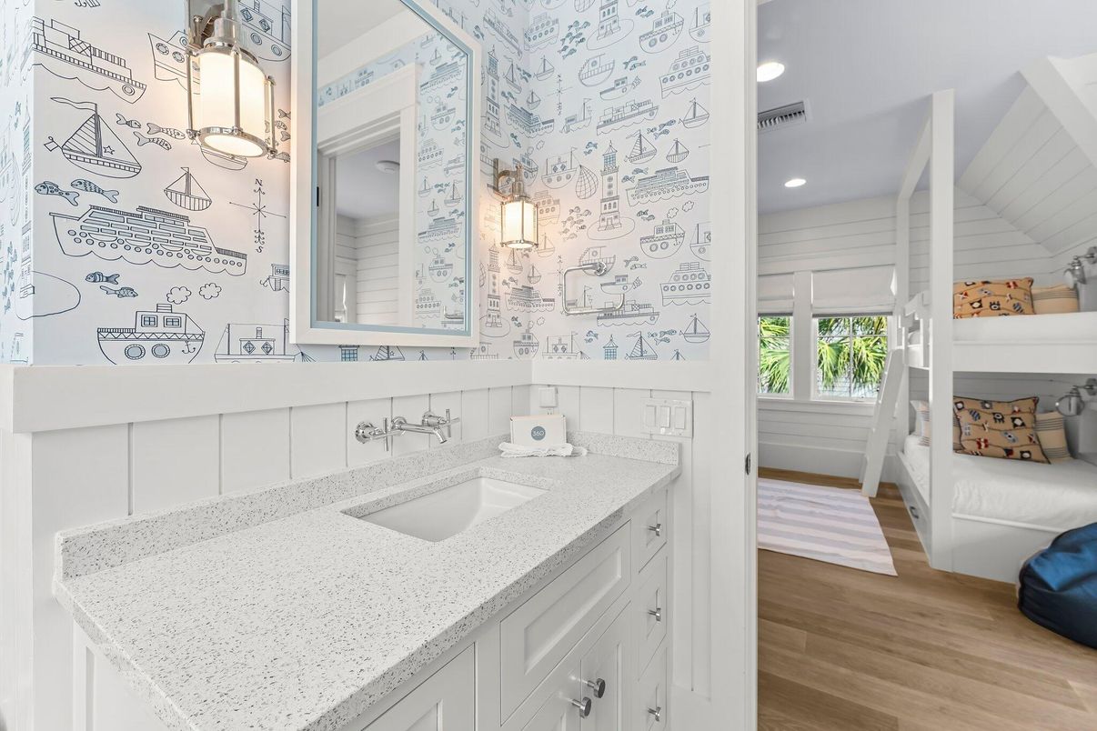 Bathroom, Interior, Recessed Lighting, Wood Texture Flooring