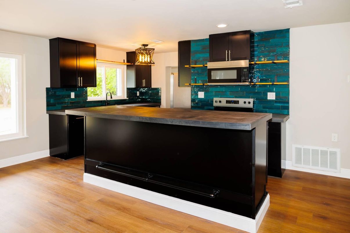 Interior, Kitchen, Recessed Lighting, Wood Texture Flooring