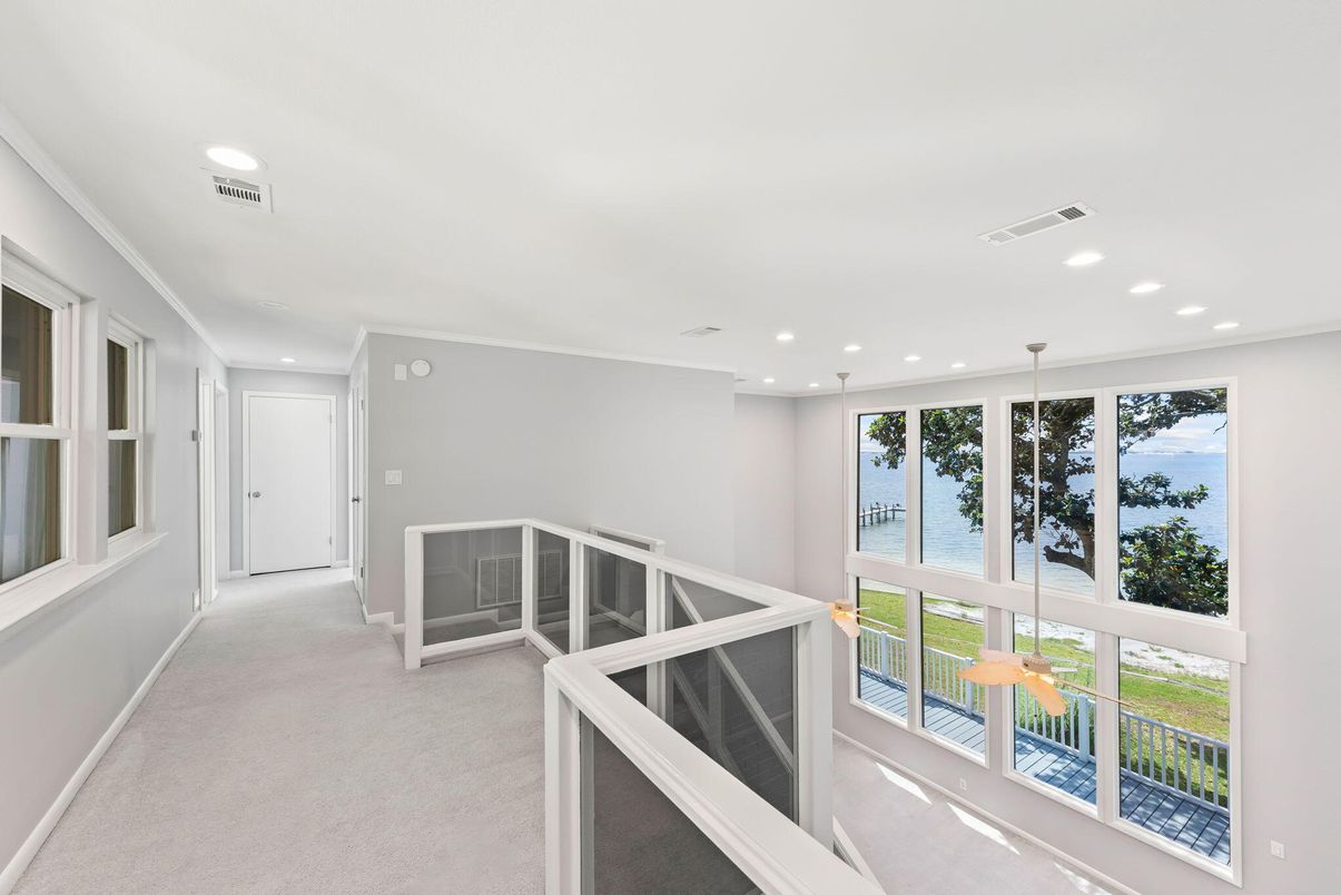 Interior, Recessed Lighting, Water