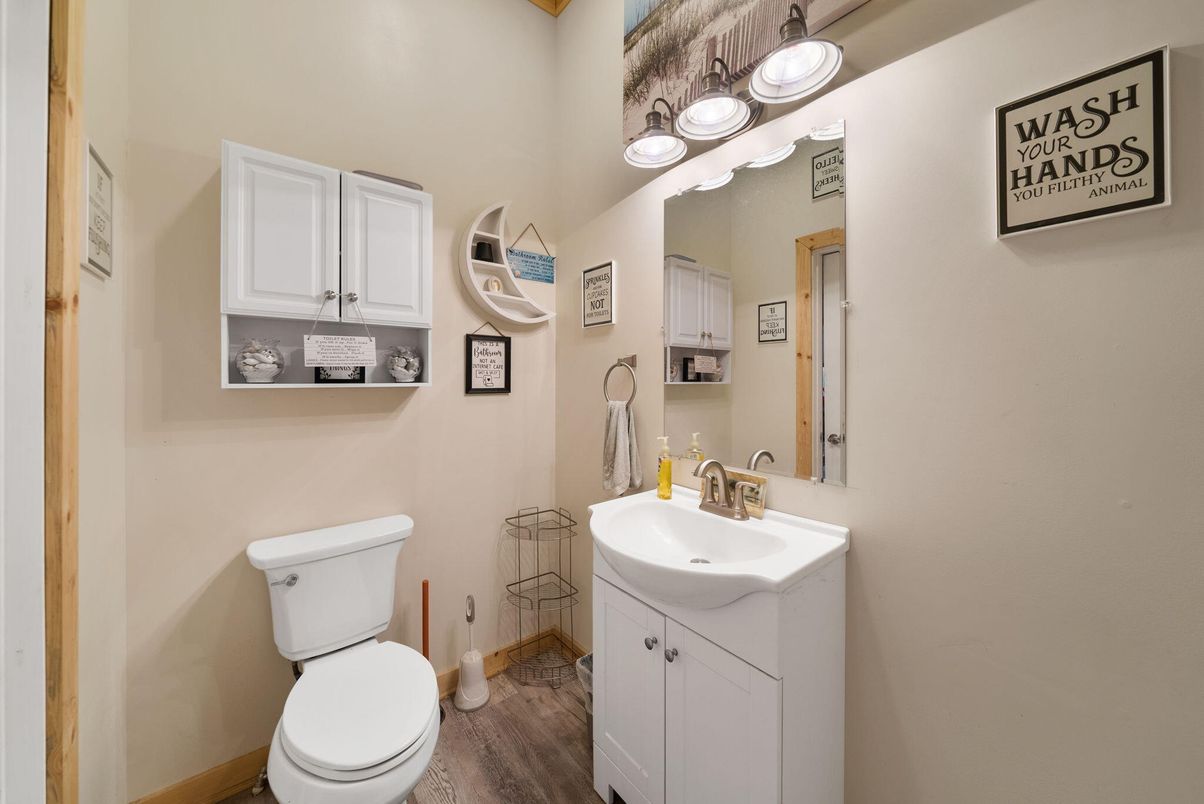 Bathroom, Interior, Wood Texture Flooring