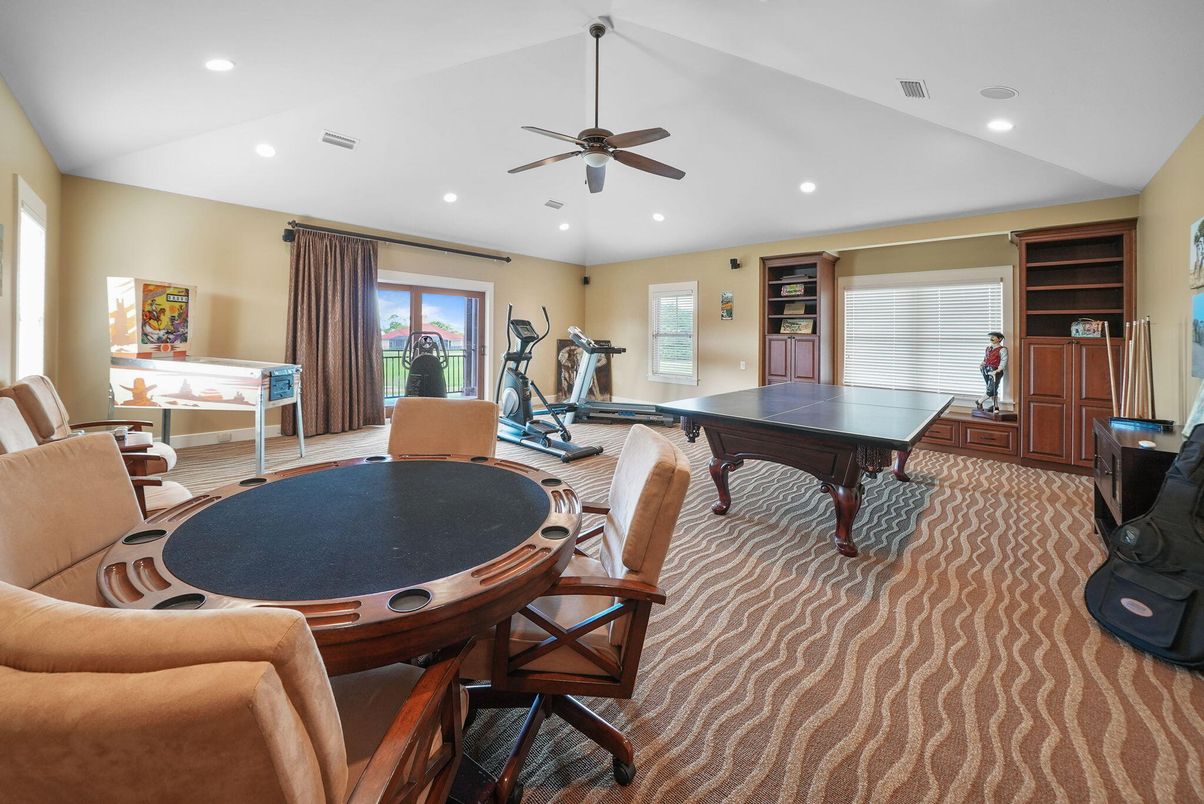 Fitness Equipment, Game Room, Interior, Recessed Lighting