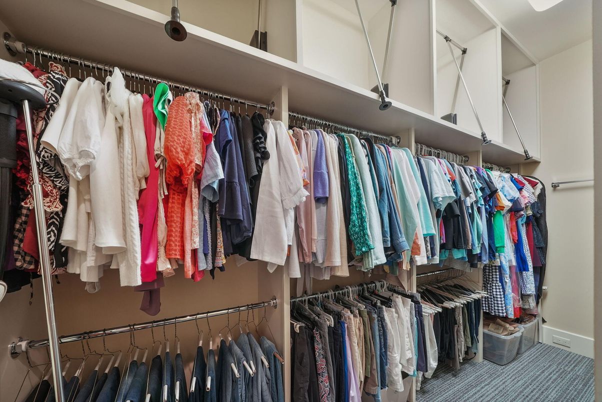 Interior, Walk-in Closets