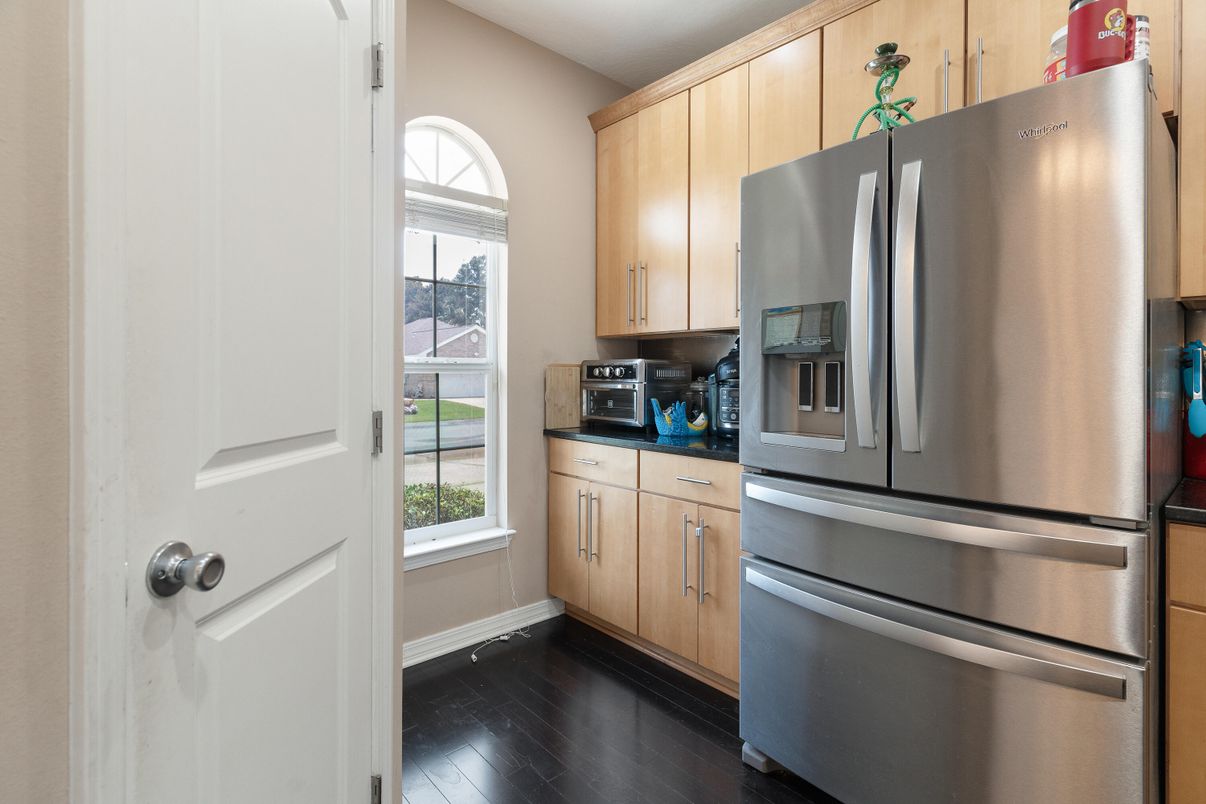 Interior, Kitchen, Stainless Steel Appliances, Wood Texture Flooring