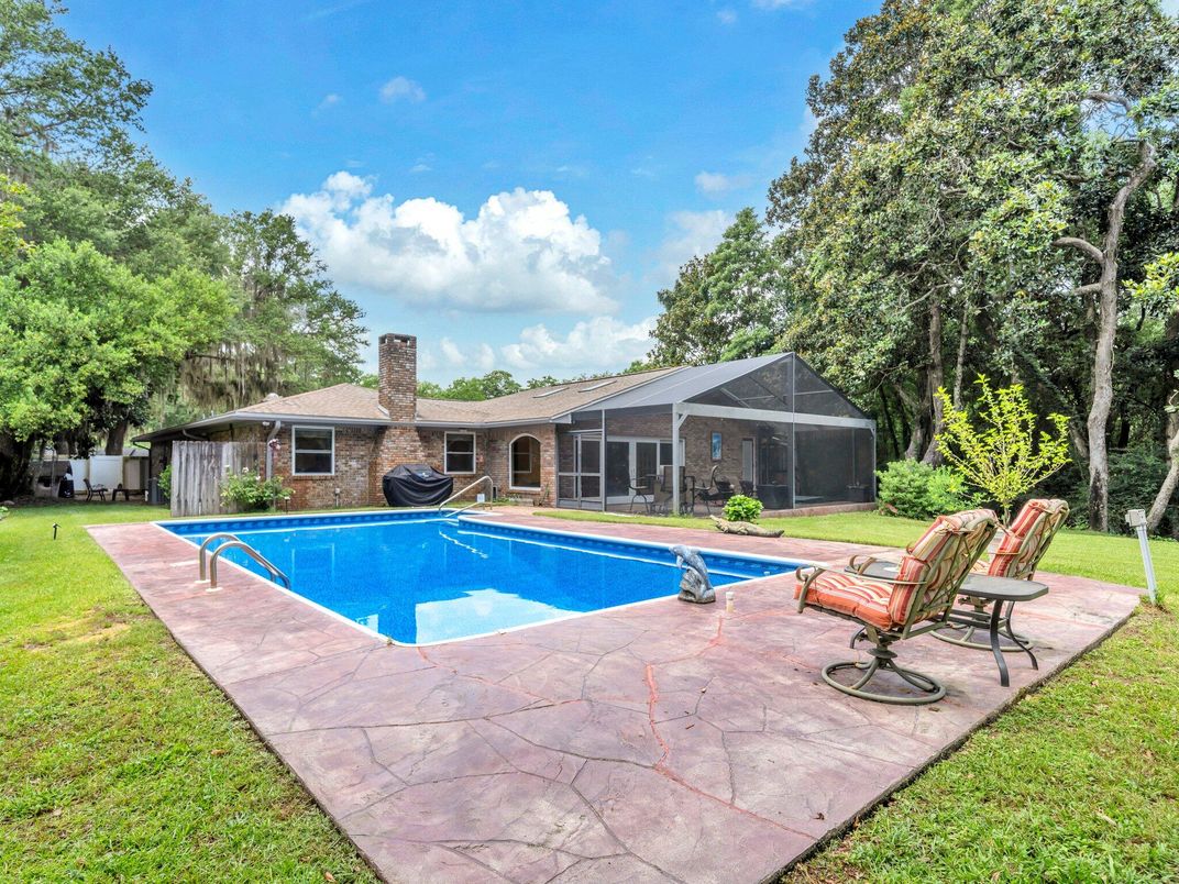 Backyard, Exterior, Pool