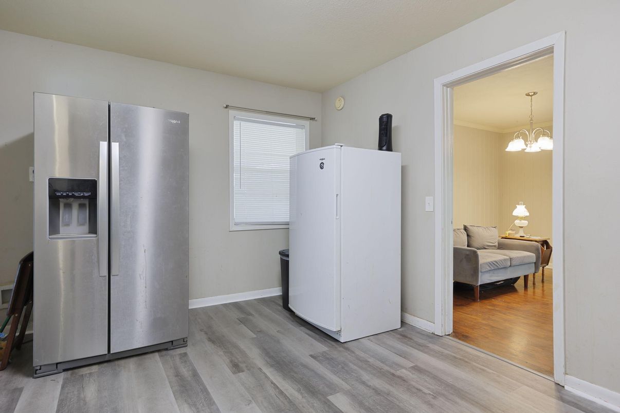 Interior, Kitchen, Pendant Lights, Wood Texture Flooring