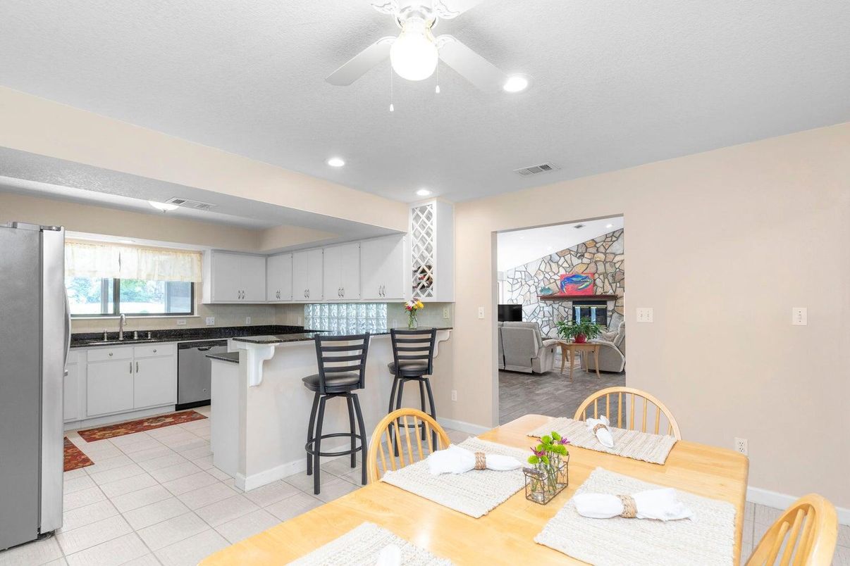 Interior, Kitchen, Recessed Lighting