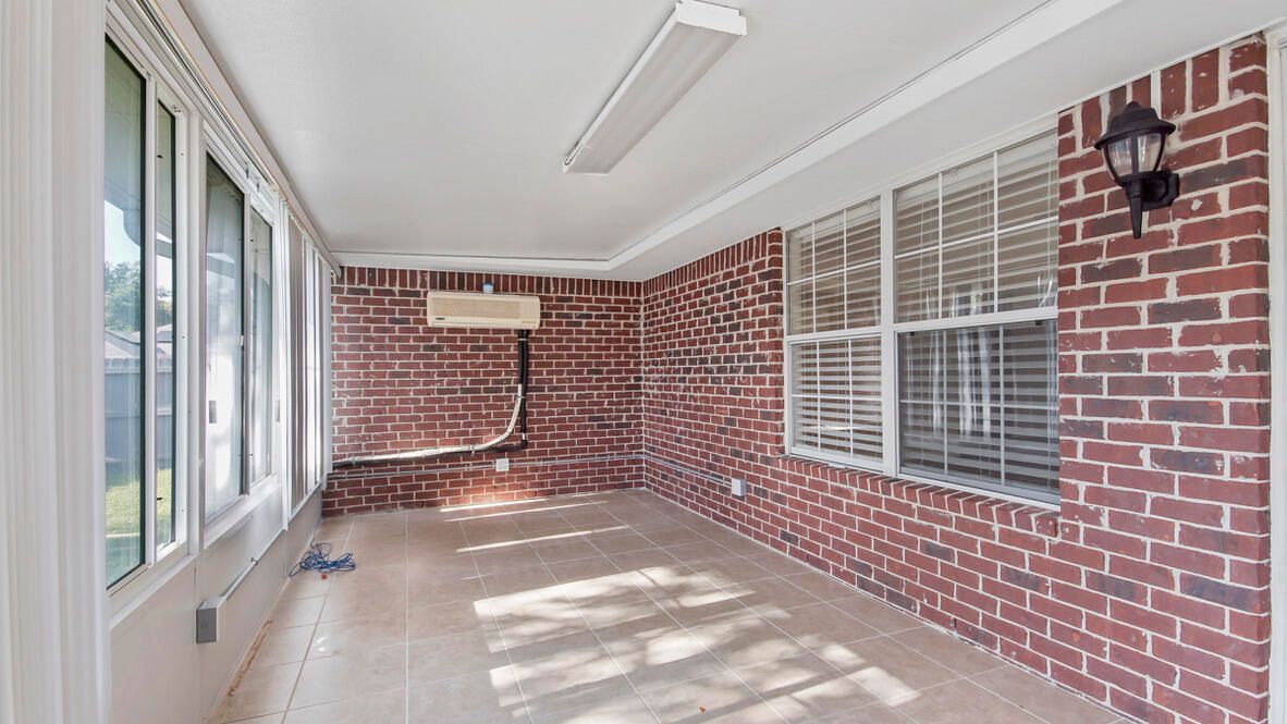 Empty room, Interior, Stone Walls