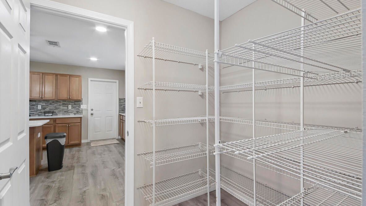 Interior, Recessed Lighting, Walk-in Closets, Wood Texture Flooring