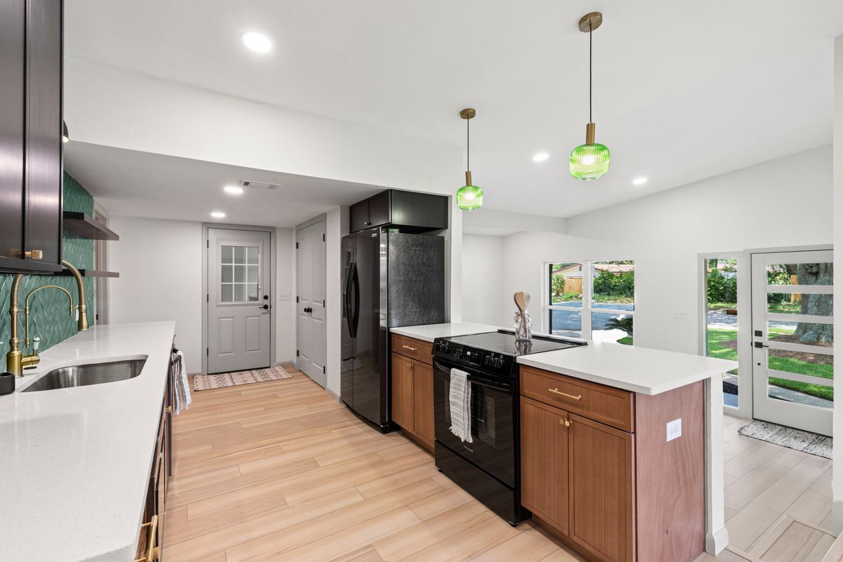 Interior, Kitchen, Pendant Lights, Recessed Lighting, Wood Texture Flooring