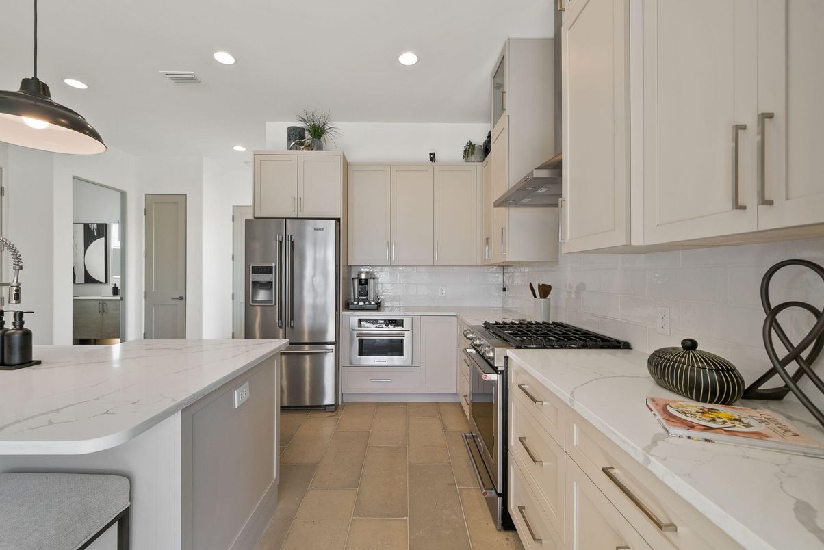 Interior, Kitchen, Pendant Lights, Recessed Lighting, Stainless Steel Appliances