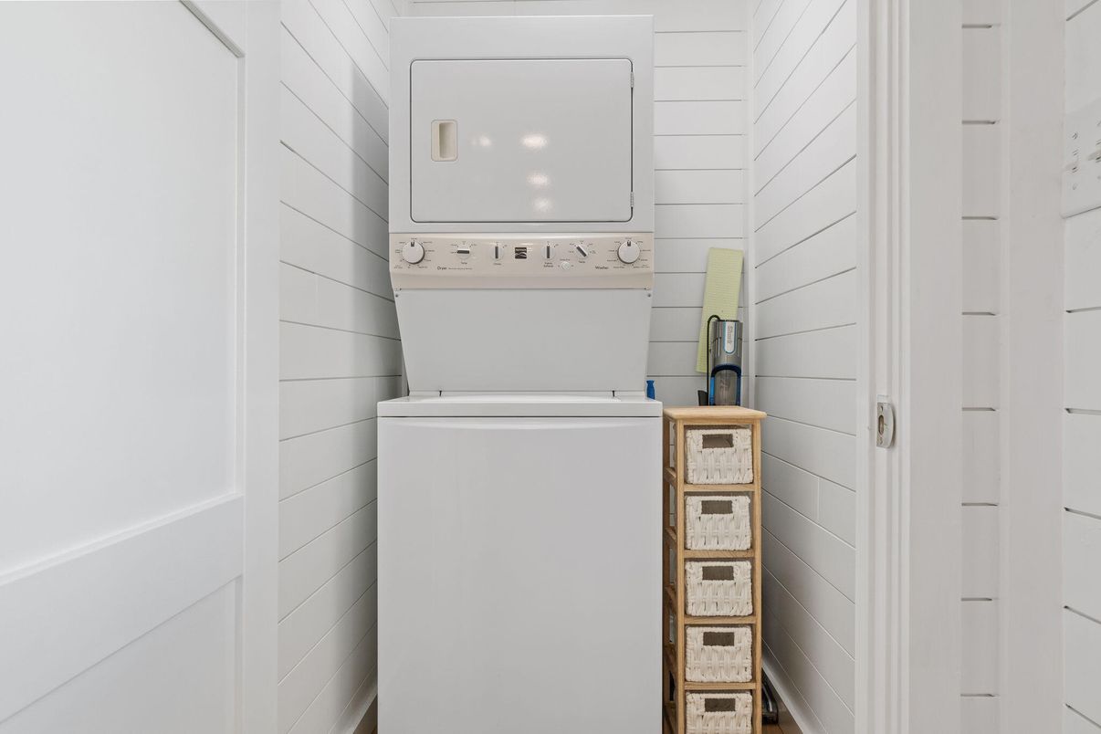 Interior, Utility Closets, Washer