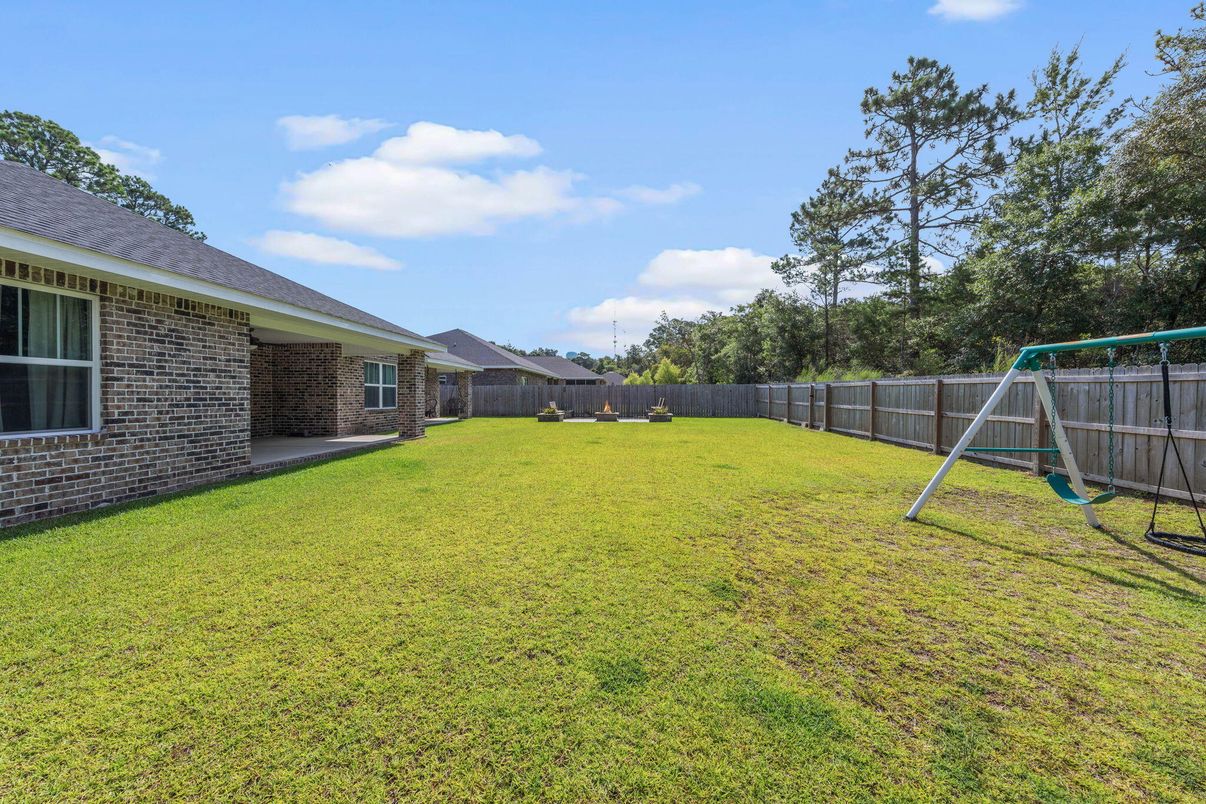 Backyard, Exterior, Playground