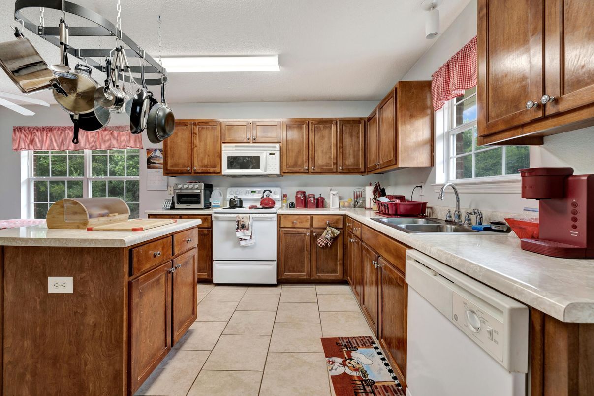 Interior, Kitchen, Tile Countertops