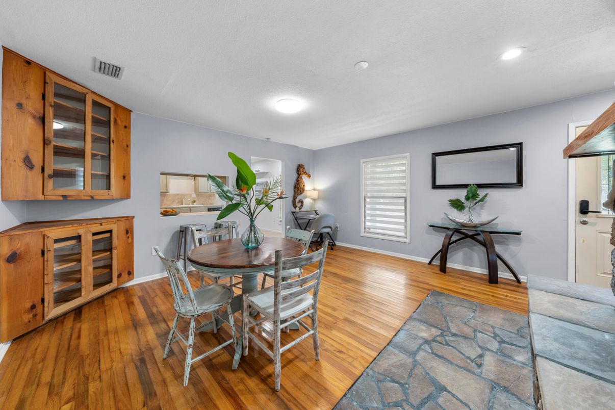Dining room, Interior, Recessed Lighting, Wood Texture Flooring