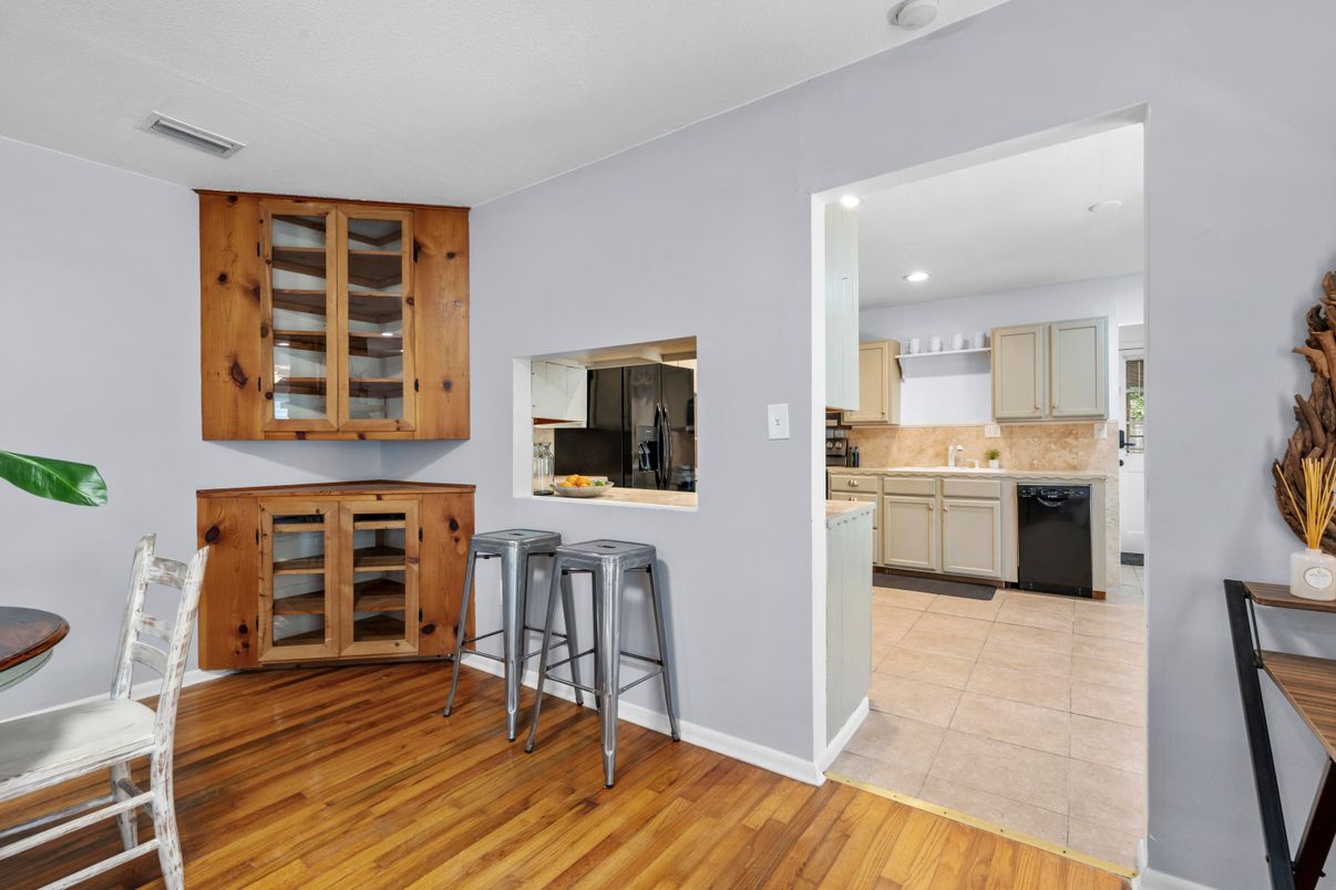 Interior, Kitchen, Recessed Lighting, Wood Texture Flooring