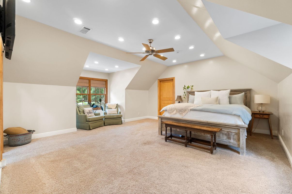 Bedroom, Interior, Recessed Lighting