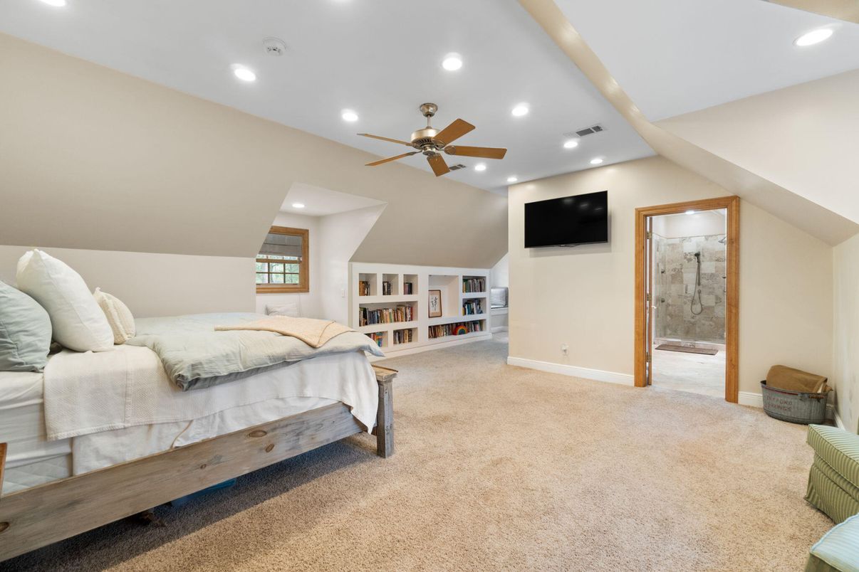Bedroom, Interior, Recessed Lighting