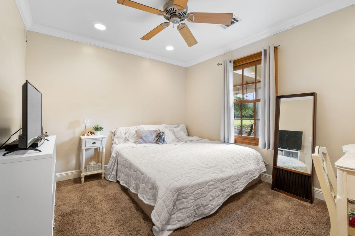 Bedroom, Interior, Recessed Lighting