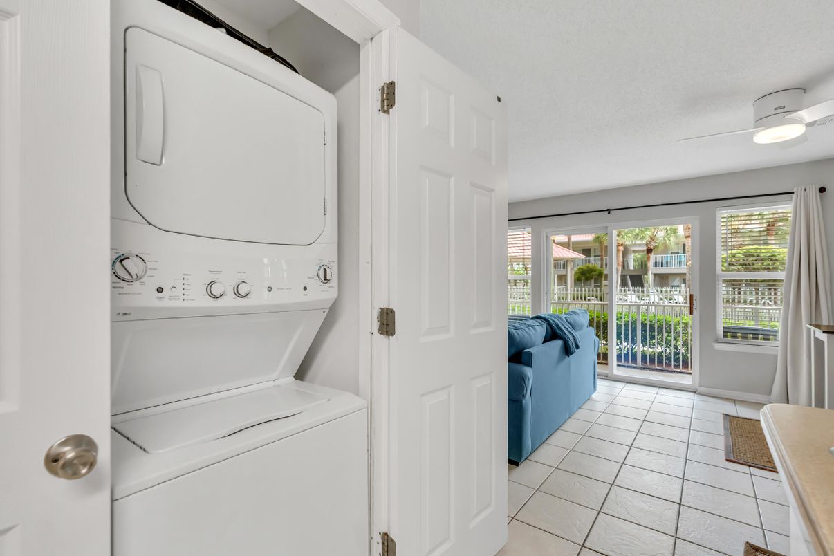 Interior, Utility Closets, Washer