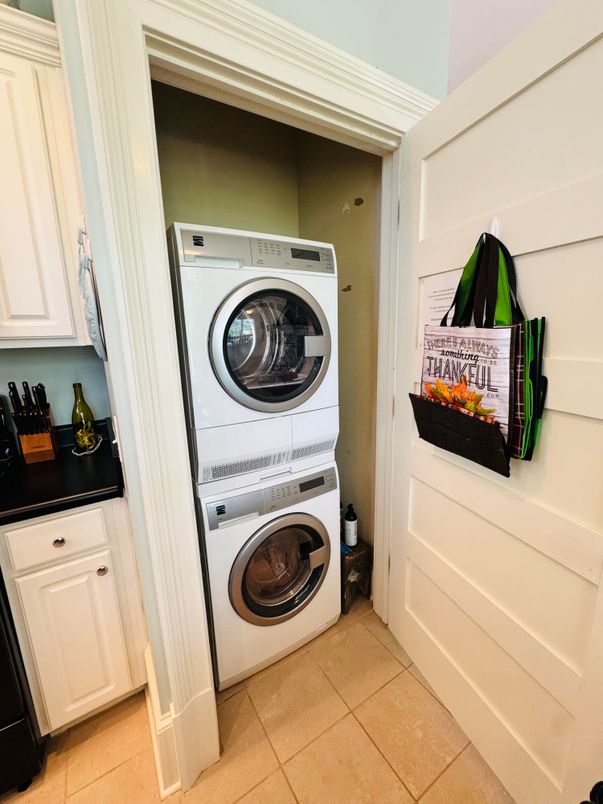 Interior, Utility Closets, Washer