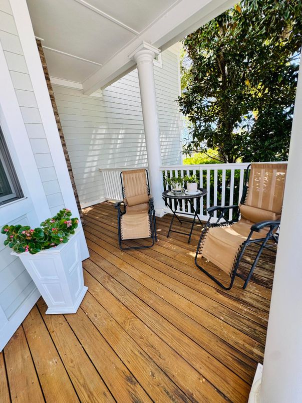 Exterior, Wood Texture Flooring