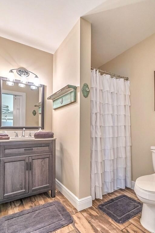 Bathroom, Interior, Wood Texture Flooring