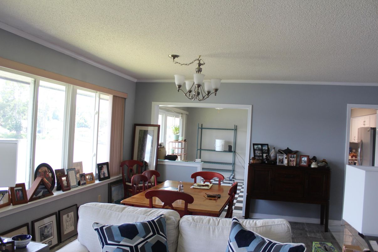 Chandelier, Dining room, Interior