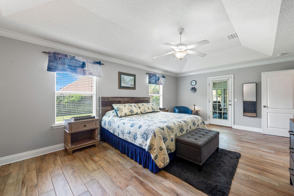 Bedroom, Interior, Wood Texture Flooring