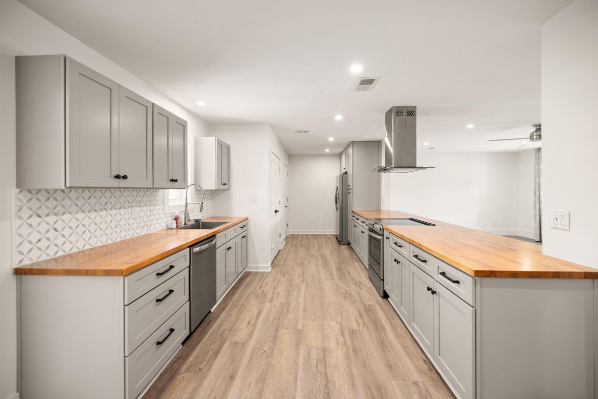 Interior, Kitchen, Recessed Lighting, Wood Texture Flooring