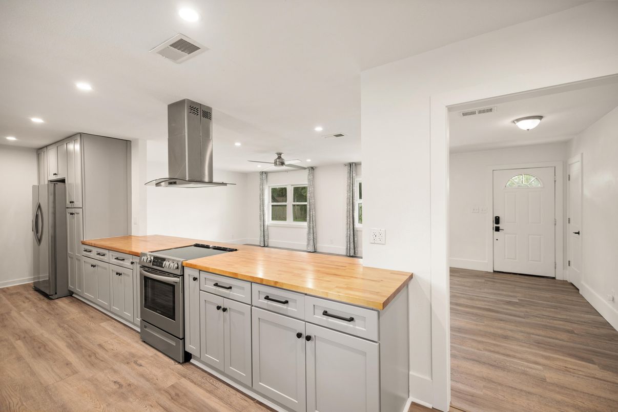 Interior, Kitchen, Recessed Lighting, Wood Texture Flooring