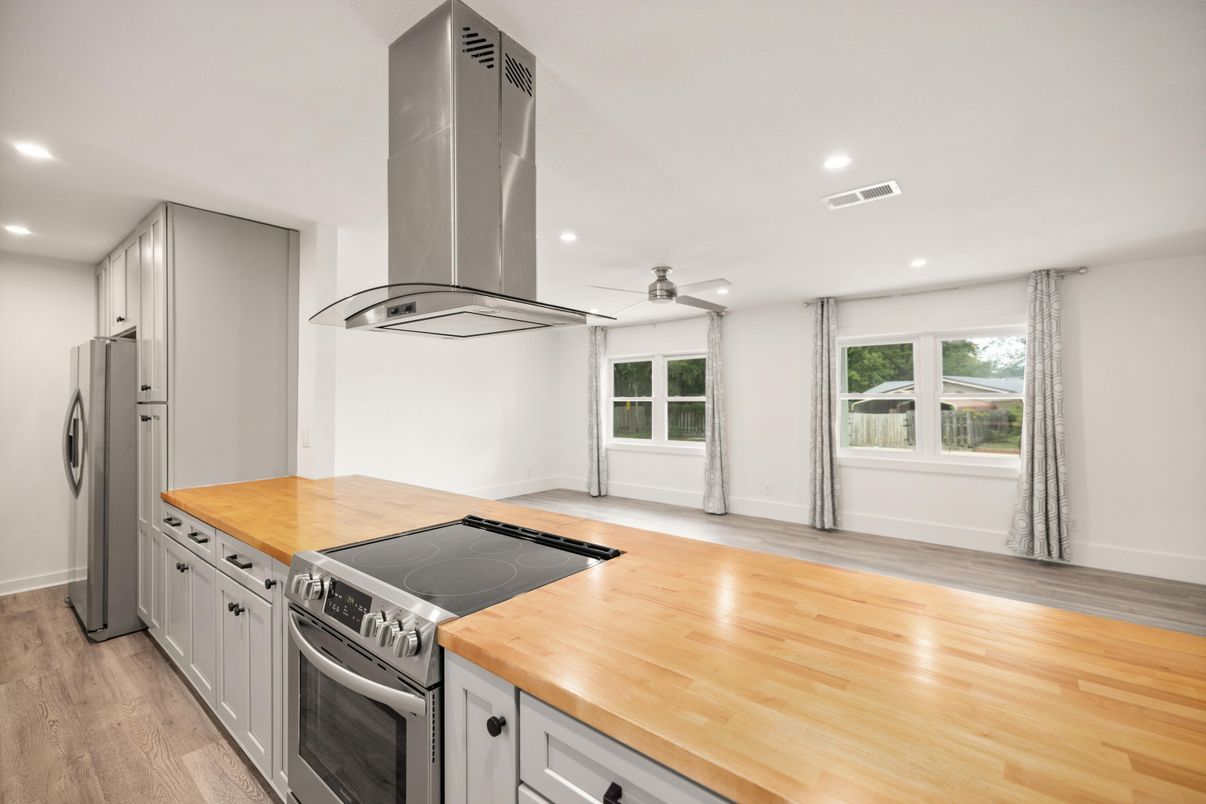 Interior, Kitchen, Recessed Lighting, Stainless Steel Appliances, Wood Texture Flooring