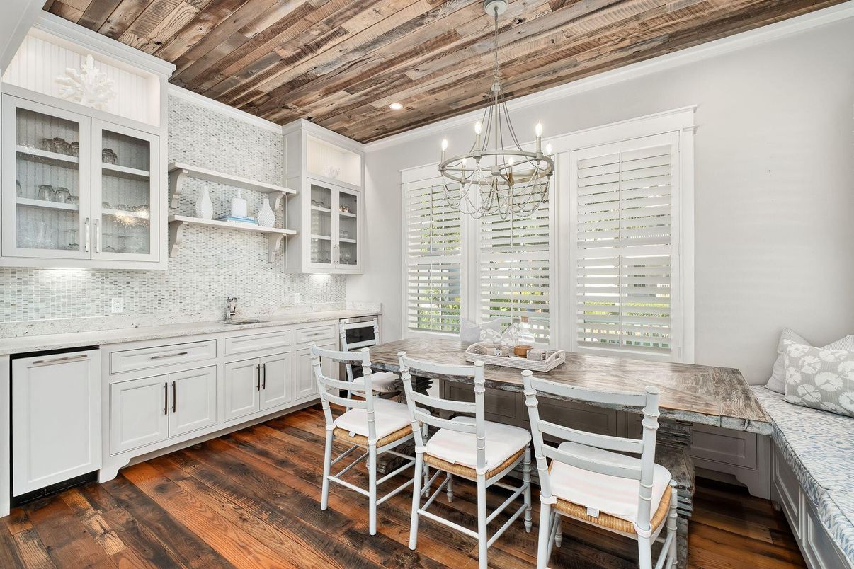 Dining room, Interior, Kitchen, Pendant Lights, Recessed Lighting, Wooden Ceilings, Wood Texture Flooring