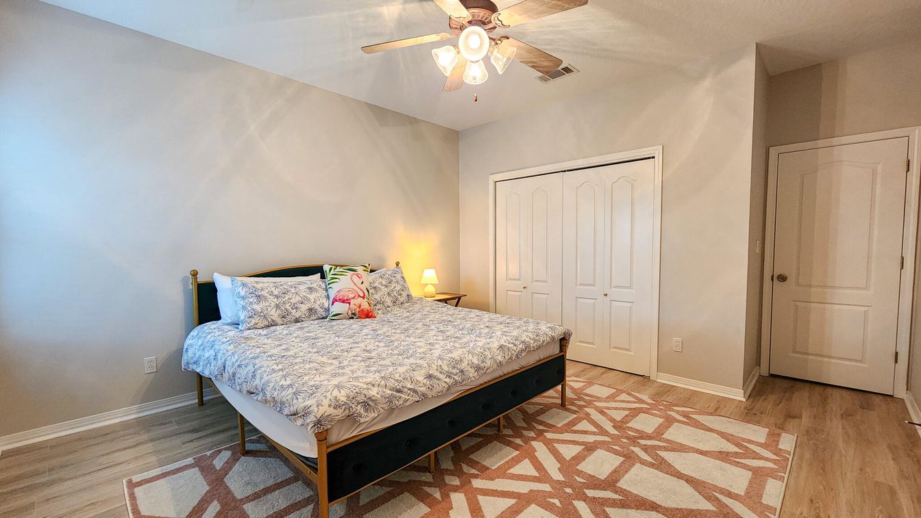 Bedroom, Interior, Wood Texture Flooring