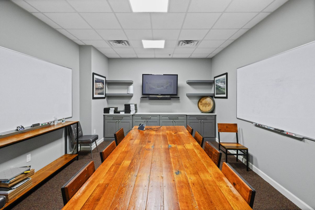 Dining room, Interior