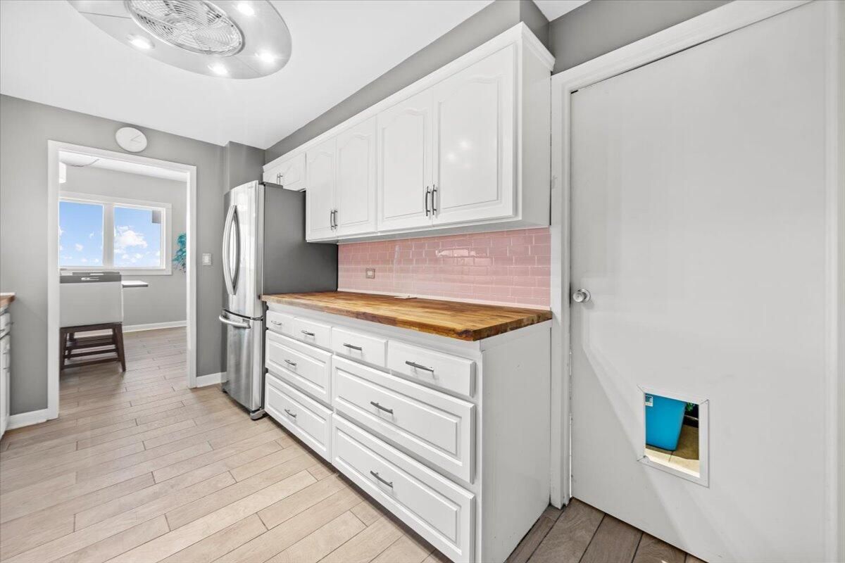 Interior, Kitchen, Wood Texture Flooring