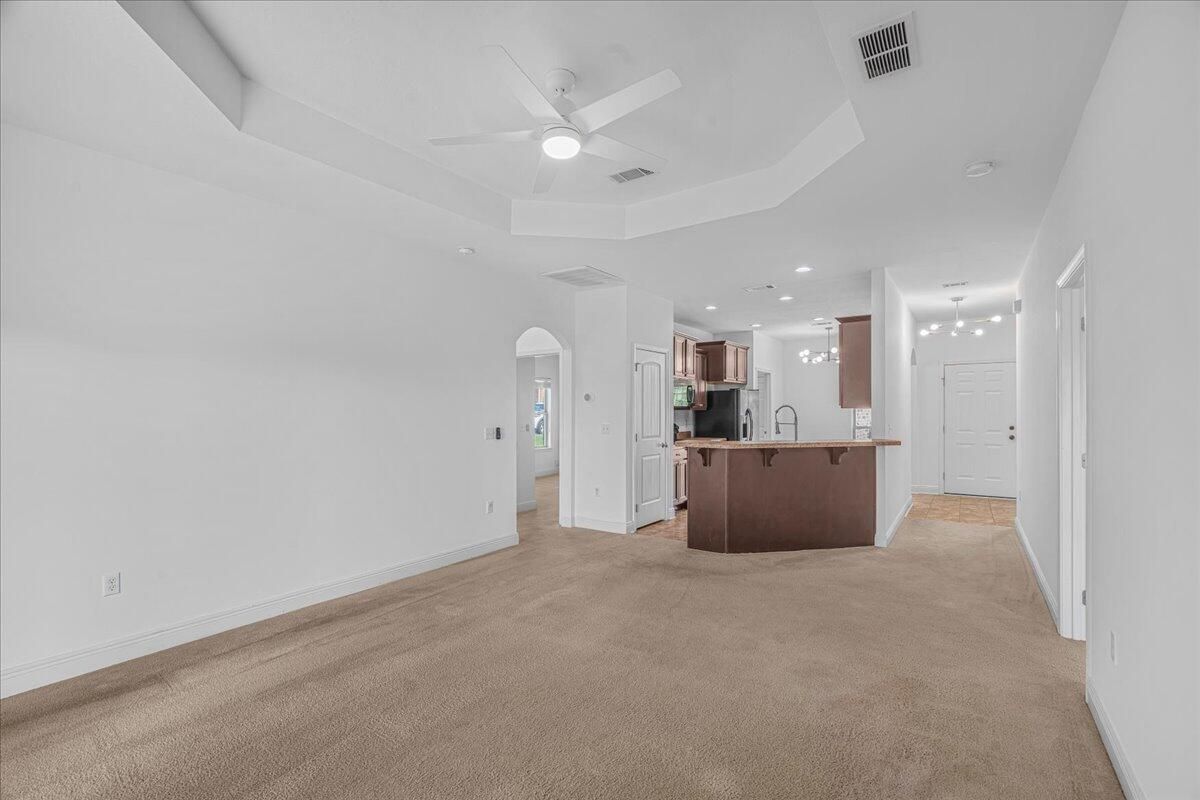 Empty room, Interior, Kitchen, Recessed Lighting