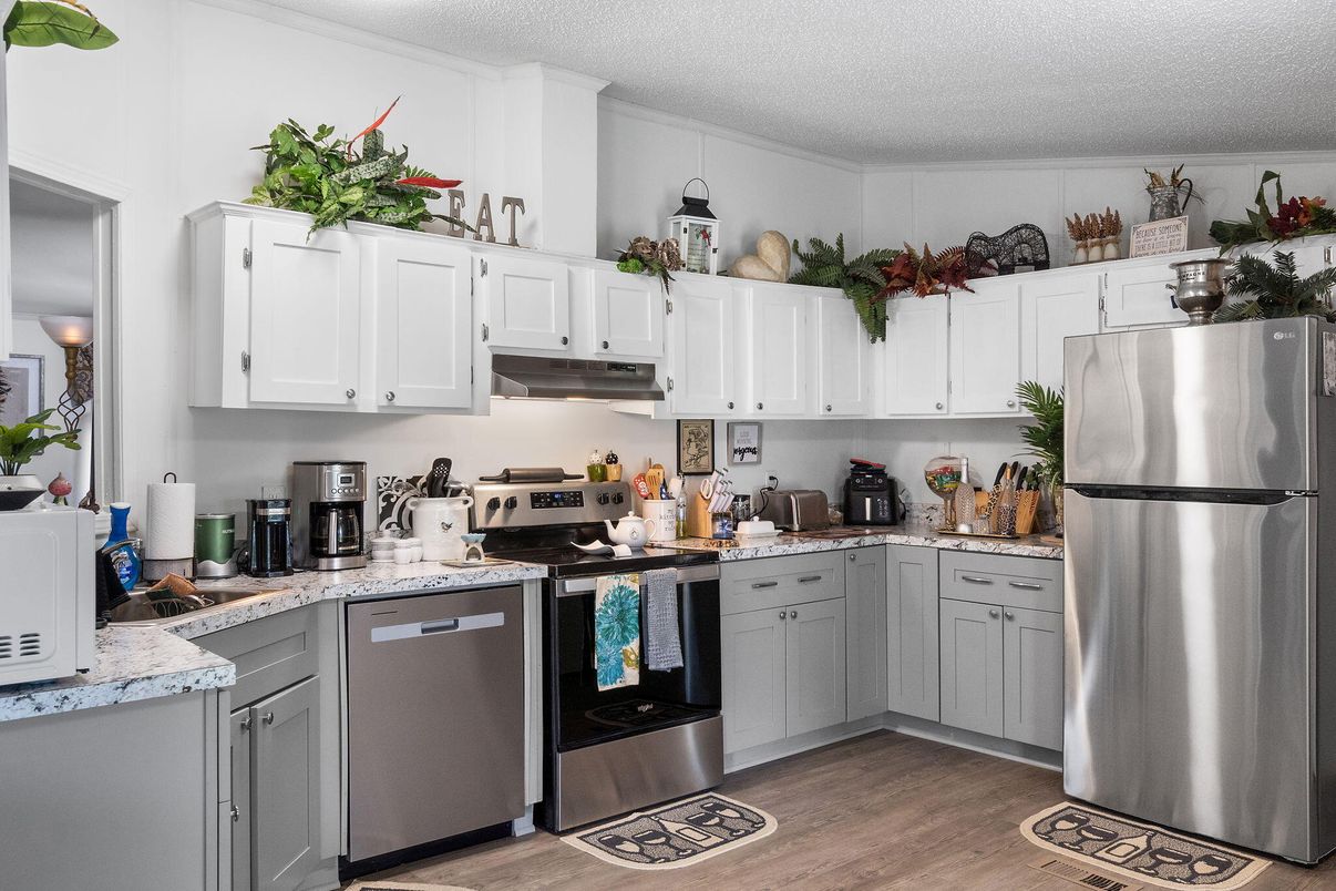 Interior, Kitchen, Stainless Steel Appliances, Wood Texture Flooring