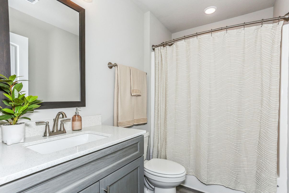 Bathroom, Interior, Recessed Lighting