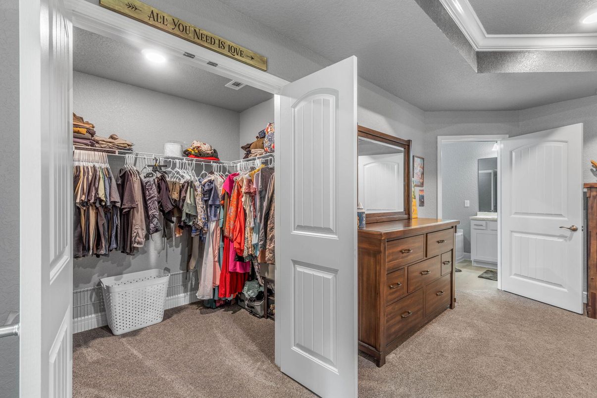 Interior, Recessed Lighting, Walk-in Closets