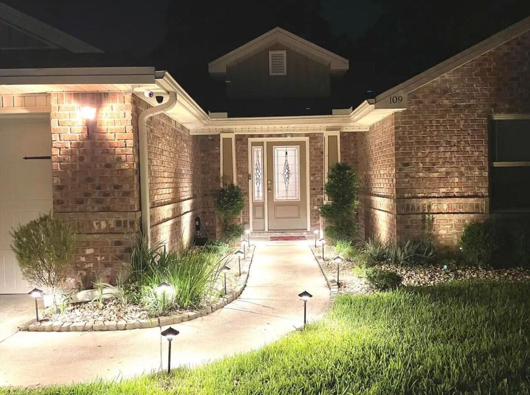 Exterior, Facade, Brick Facade, None