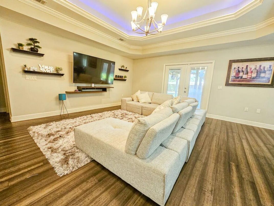 Chandelier, Interior, Living room, Wood Texture Flooring