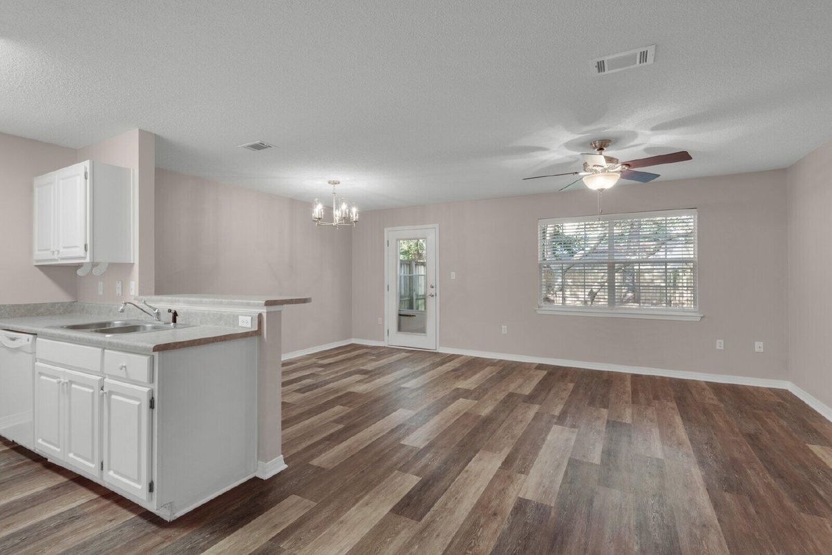 Chandelier, Empty room, Interior, Kitchen, Wood Texture Flooring