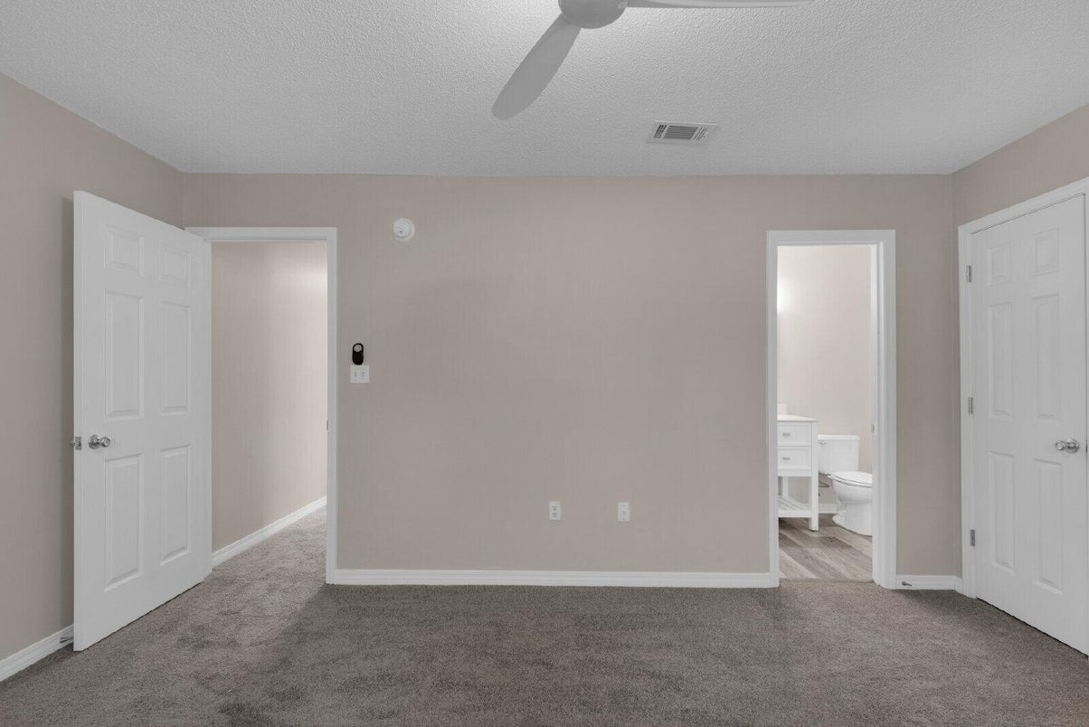 Bathroom, Empty room, Interior