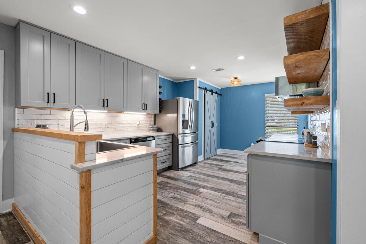 Interior, Kitchen, Recessed Lighting, Stainless Steel Appliances, Wood Texture Flooring