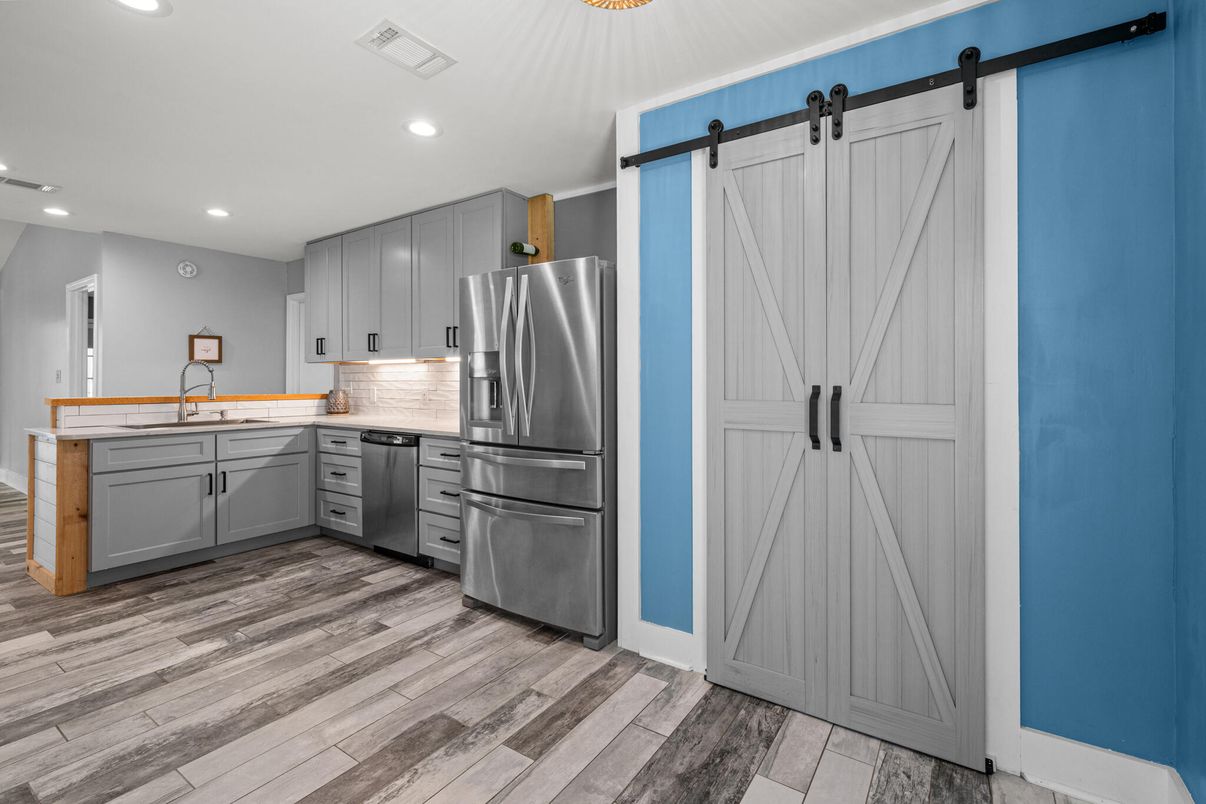 Interior, Kitchen, Recessed Lighting, Stainless Steel Appliances, Wood Texture Flooring