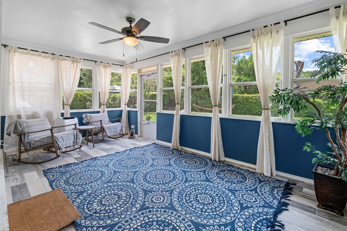 Interior, Sun Room, Wood Texture Flooring