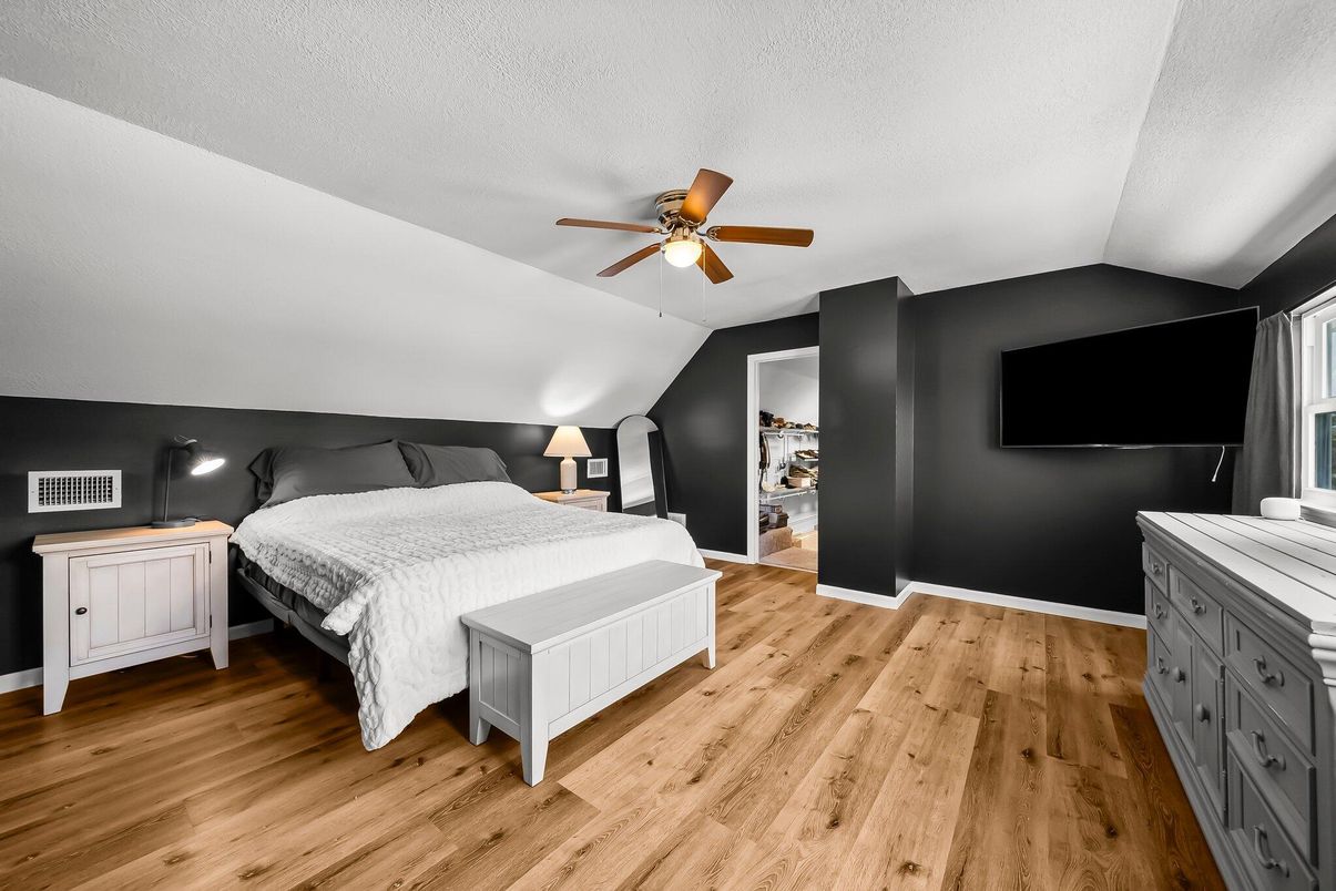 Bedroom, Interior, Wood Texture Flooring