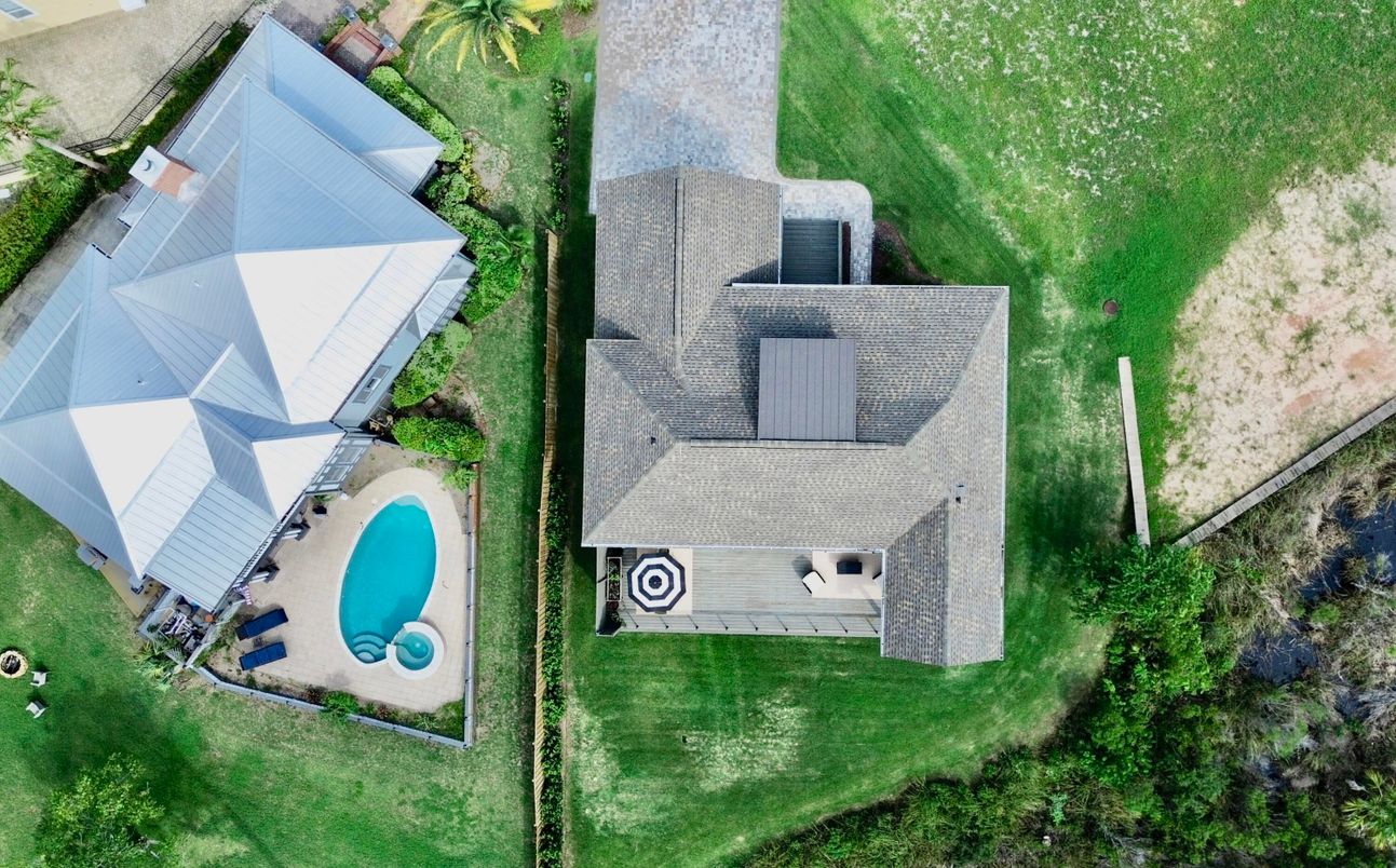 Exterior, Drone