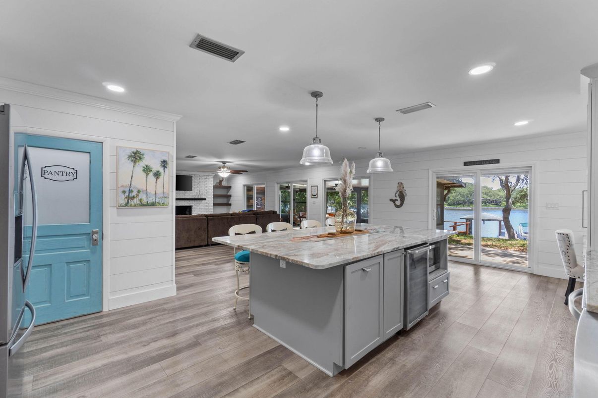 Interior, Kitchen, Pendant Lights, Recessed Lighting, Water, Wood Texture Flooring