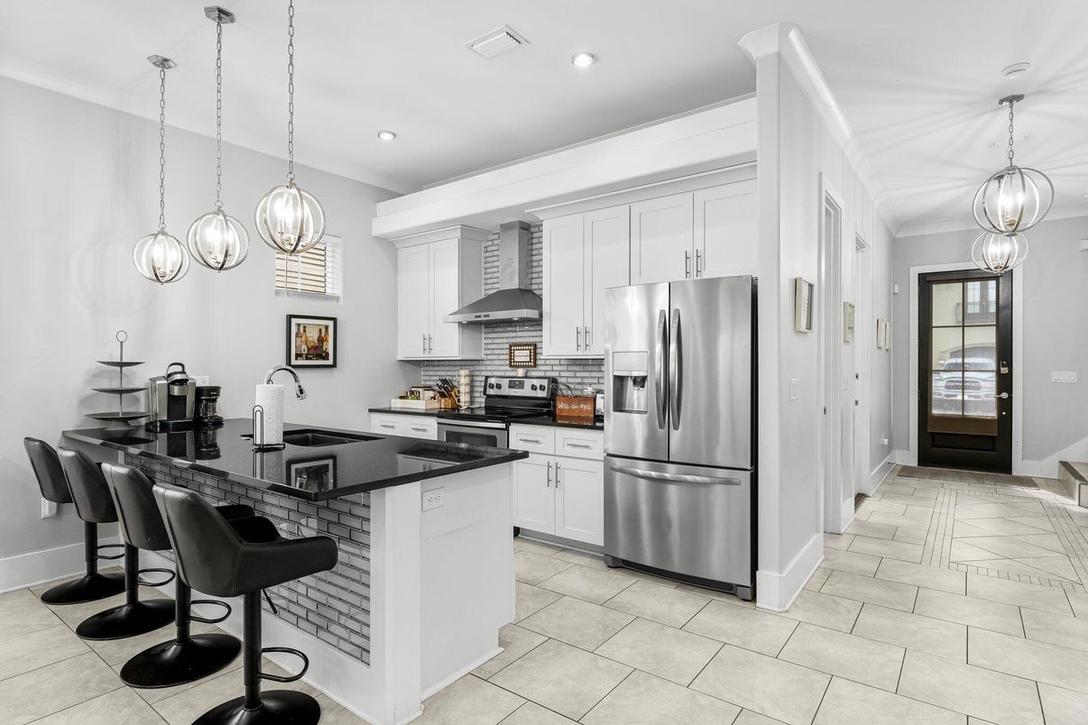 Interior, Kitchen, Pendant Lights, Recessed Lighting, Stainless Steel Appliances
